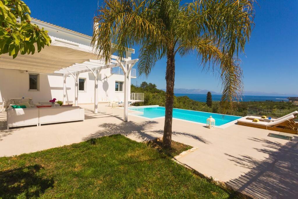 Koroni - Villa Merkouri - Entire Villa With Panoramic View Exterior foto